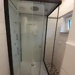 Erdgeschoss-appartement Mit Seeblick * Ahrensbok
