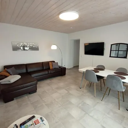 Lägenhet Erdgeschoss-appartement Mit Seeblick Ahrensbok